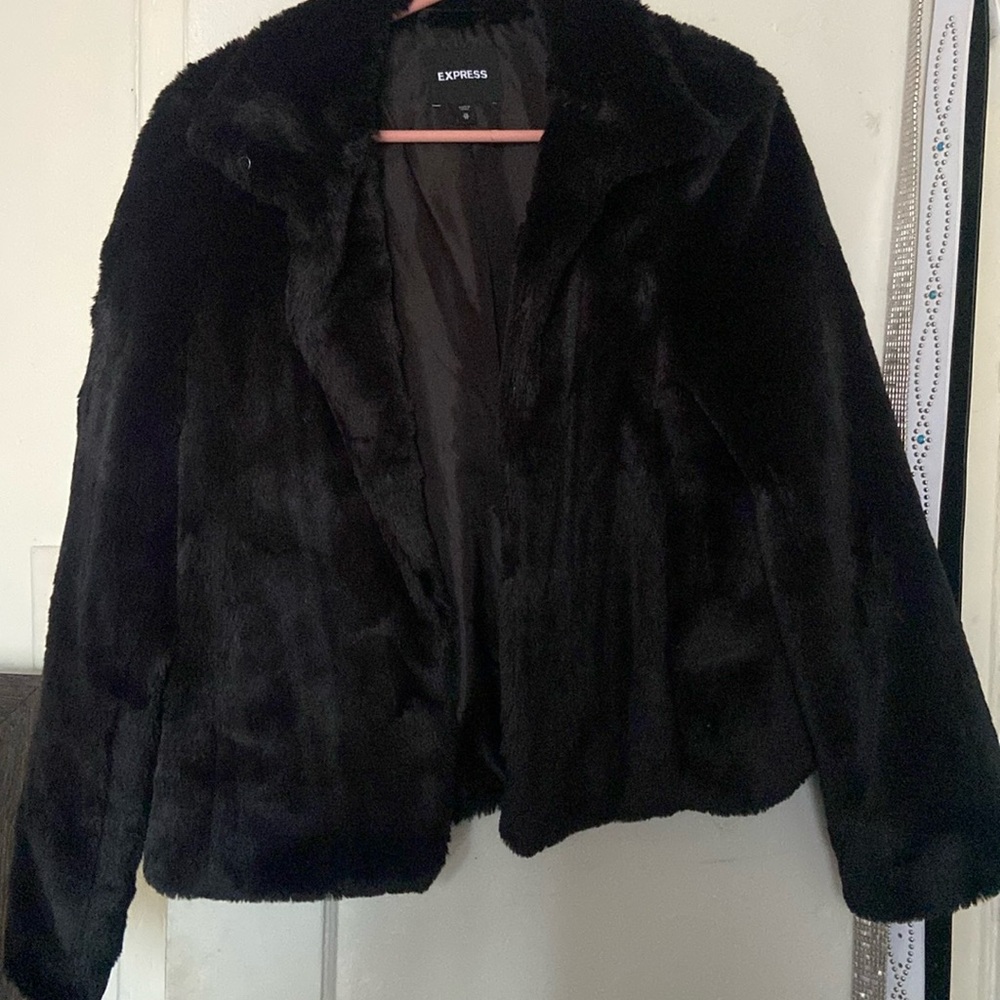 #puffcropjacket